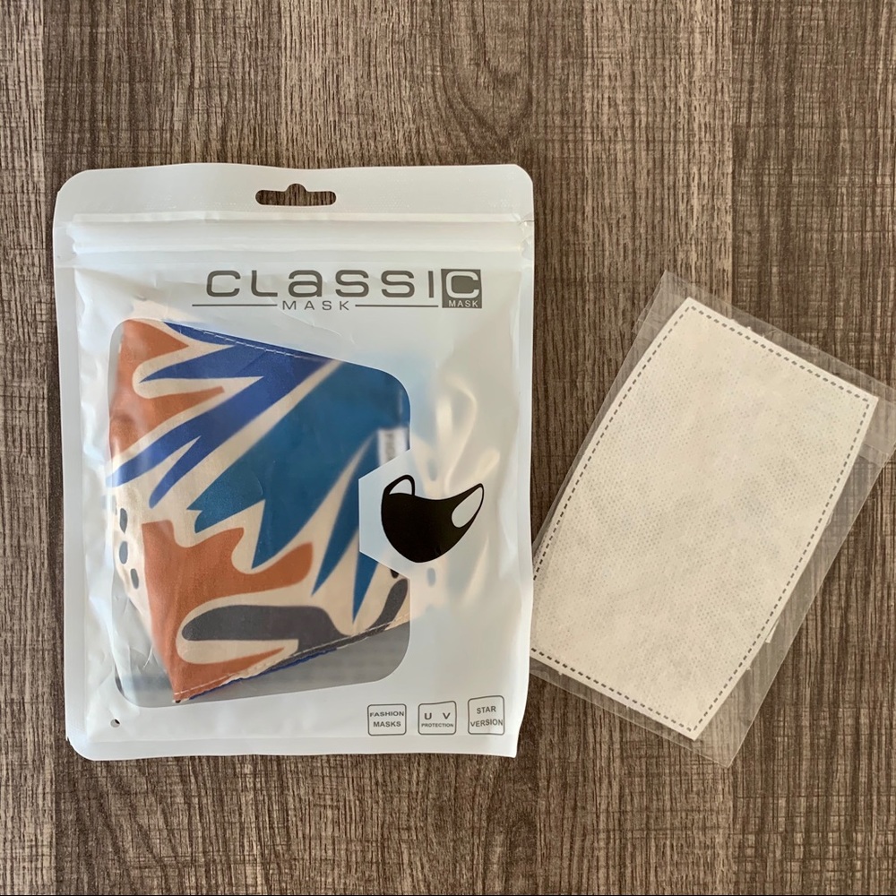 ❌SOLD❌ 1 New Fighting Eel Mask & Filter